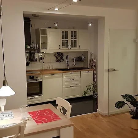 Apartment 3-zimmer-wohnung In Maerchenstadt!